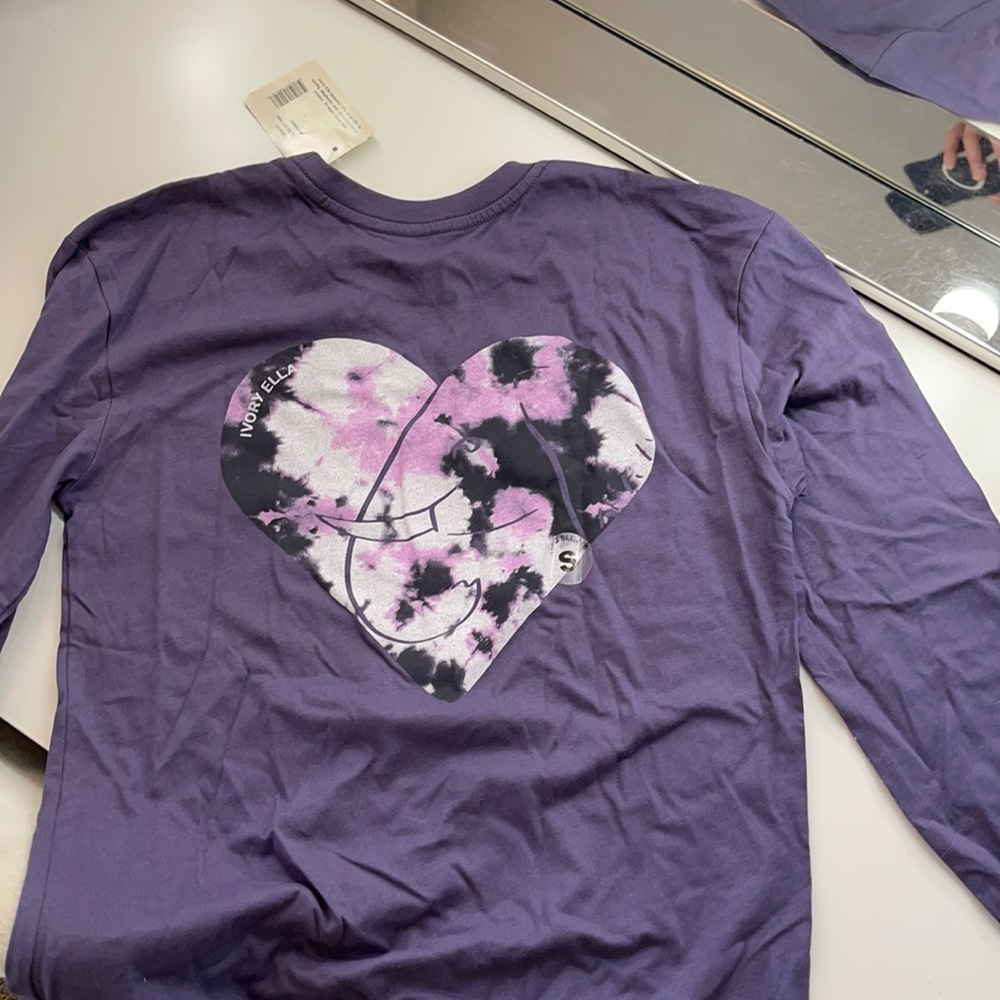 Ivory Ella Long sleeve graystone tie dye heart